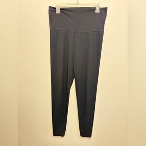 Hatch The Ultimate Before, During & After Black Leggings